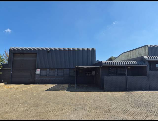194M² WAREHOUSE TO LET IN WADEVILLE